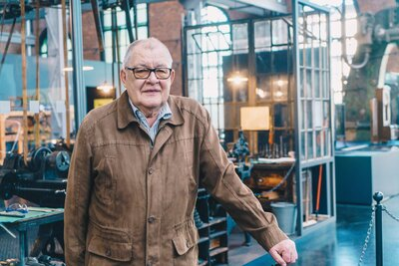 Dr. Wolfgang Uhlmann