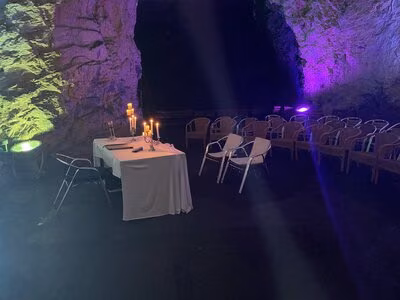 Trauort in der Felsendome Rabenstein