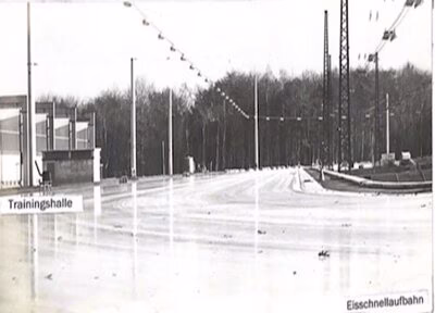 Eisschnelllaufbahn