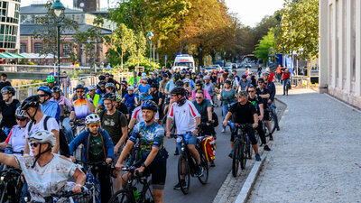 Teilnehmende der #chemnitzdrehtamradtour2025