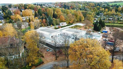 Der zukünftige Schwimmsportkomplex Bernsdorf - Luftaufnahme November 2023