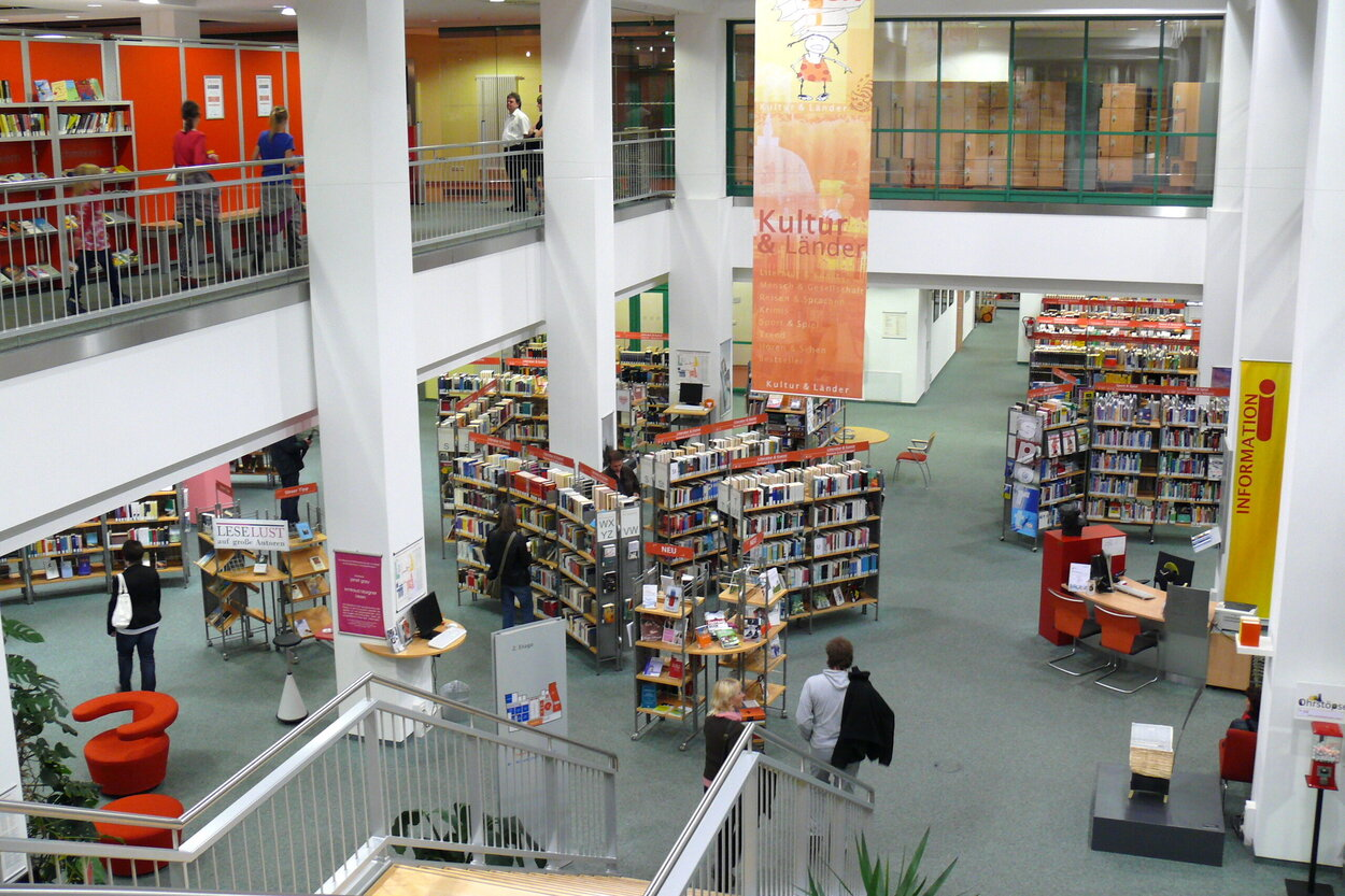 Innenbereich der Stadtbibliothek Chemnitz
