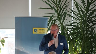 Referent Herr Lippmann während seines Vortrags im Rahmen des 3. Energiedialogs Chemnitz.