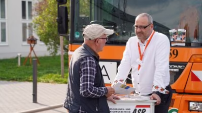 Auch Vertreter des ASR beantworteten Fragen und Probleme der Bürger:innen