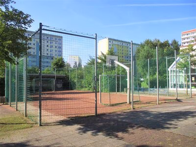 Spielplatz Alfred-Neubert-Straße, Kombi-Ballspielanlage