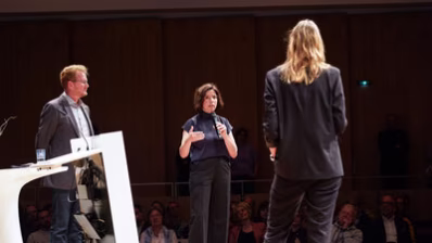 Eröffnung der Legacy-Konferenz im Carlowitz-Congress-Center.