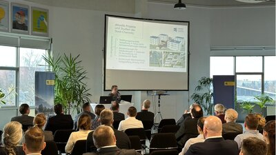 Die Amtsleiterin des Umweltamtes, Frau Carina Kühnel, bei ihrem Vortrag im Rahmen des 3. Energiedialogs Chemnitz.