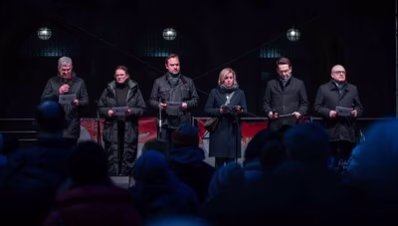 Die Chemnitzer Landtagsabgeordeneten Susanne Schaper, Hanka Kliese, Alexander Dierks und Volkmar Zschocke, das Stadtratsmitglied Jens Kieselstein sowie Oberbürgermeister Sven Schulze trugen Worte der Kinderbuchautorin Astrid Lindgren vor.