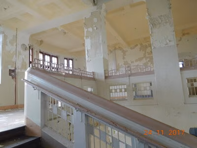 Kapplerschulen - Möbiusbau Treppenhaus - 2017