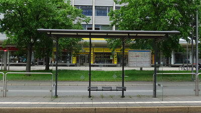 Straßenbahnhaltestelle an der Brückenstraße