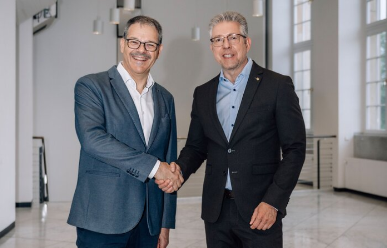 Vertrag für Dr. Christoph Dittrich verlängert