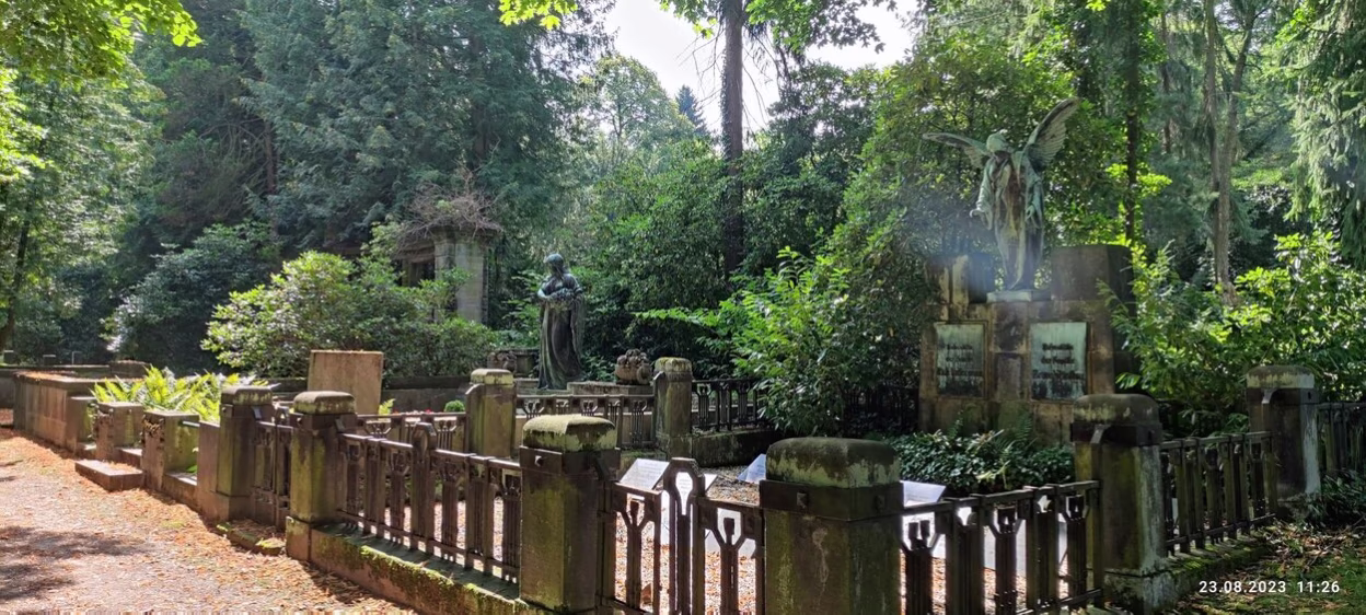 Grabmal Städtischer Friedhof
