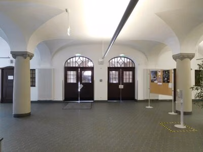 Ehemaliges Reformrealgymnasium - Wandelhalle im Erdgeschloss - 2020