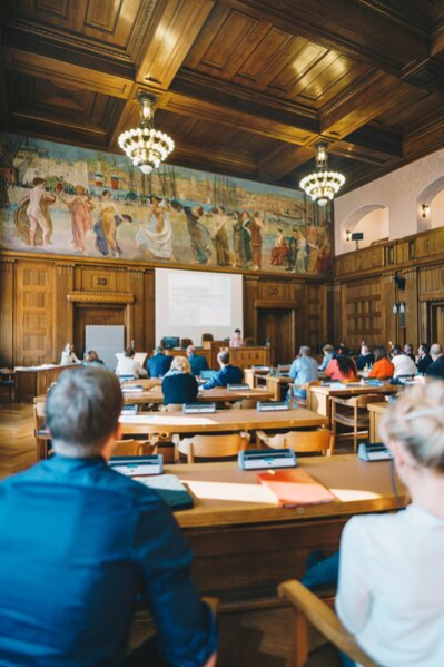 Anna Galda, Leiterin Stabsstelle Strategieentwicklung, Morgenstadt der Stadt Chemnitz, stellte das Projekt Chemnitz-Strategie vor
