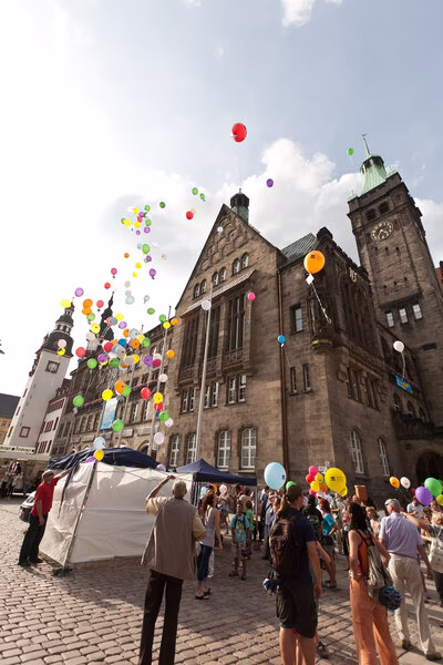 Das Rathaus feiert 100. Geburtstag, 2010