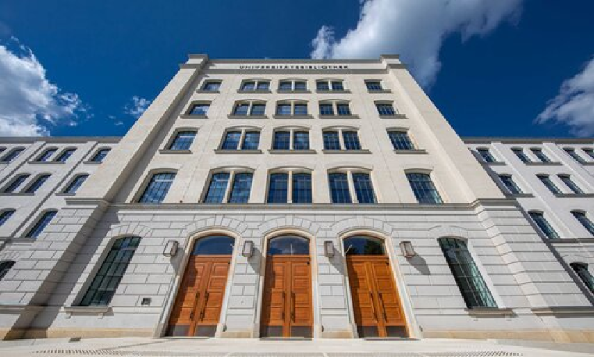 Von der Alten Aktienspinnerei zur neuen Universitätsbibliothek