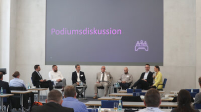 Podiumsdiskussion