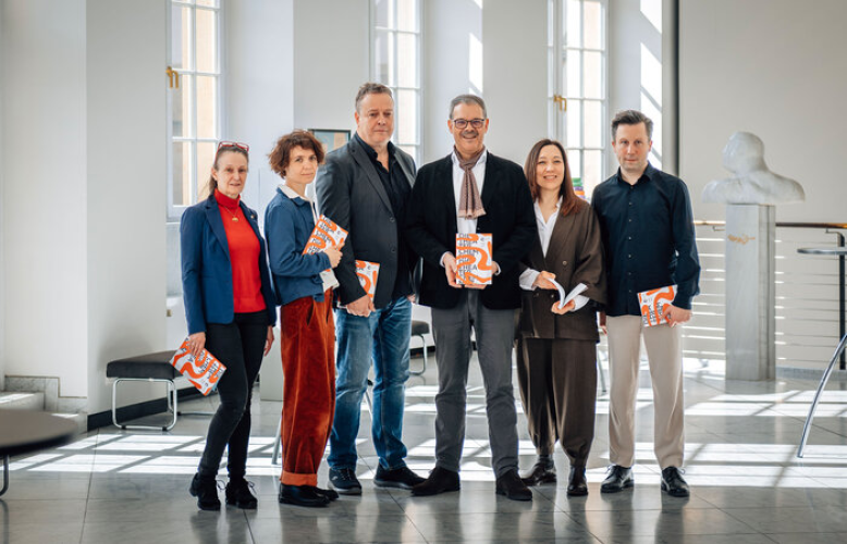 Vorhang auf für neue Spielzeit