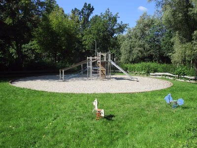 Straße Usti nad Labem 119-125, Spielplatz