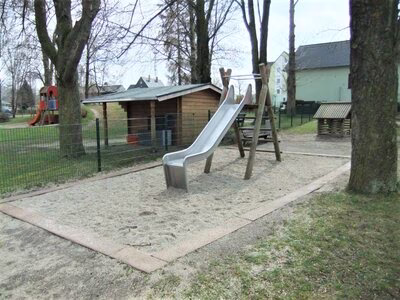 Spielplatz am Gemeindepark / Chemnitzer Straße, Rutsche