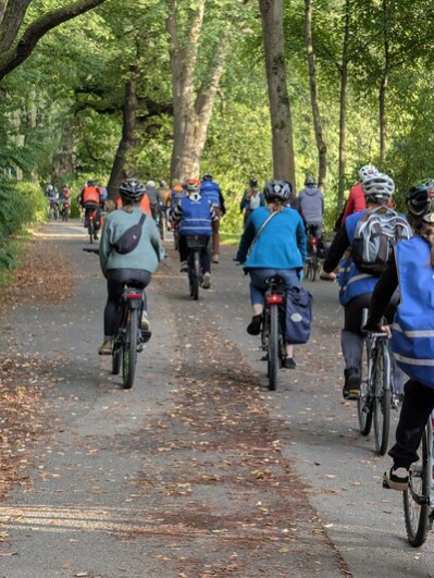 Ein kurzes Stück der Tour führte durch den Stadtpark.