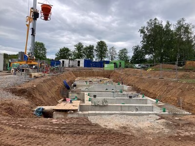 Für den Freibadbereich entstehen neue Umkleidebereiche