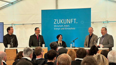 Podium der Auftaktveranstaltung der Sächsischen Energietage