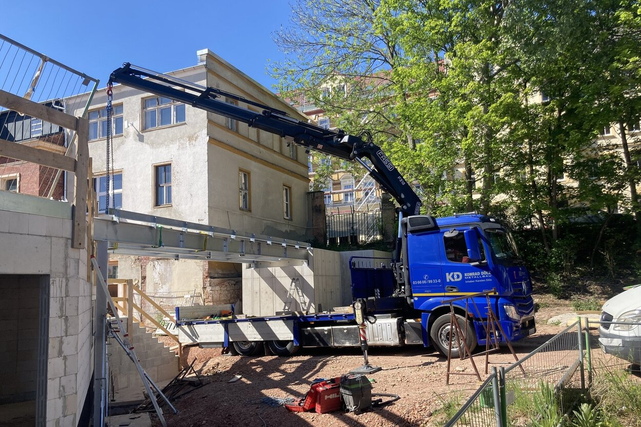 Brückeneinhub am 15. Mai 2024 in der Stadtwirtschaft