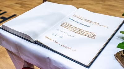Eintrag von Torsten Loibl im Goldenen Buch der Stadt Chemnitz