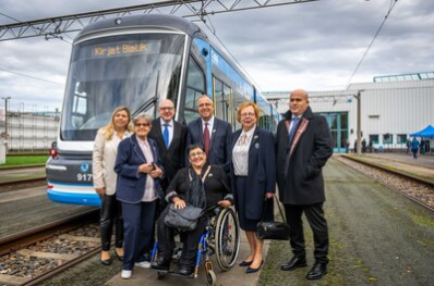 Bei der Straßenbahntaufe war sowohl die Delegation aus Kirjat Bialik als auch Mitglieder der Jüdischen Gemeinde Chemnitz anwesend.