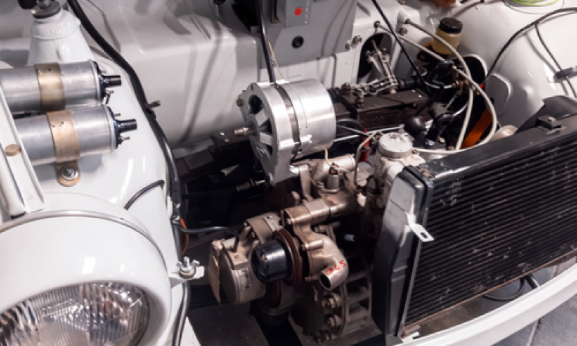 Přednáška „70 let motoru Wankel, splněná vize“