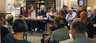 Hans Brinkmann bei seiner Lesung zum Tag der Finnischen Literatur im Finnischen Buchmuseum Pukstaavi in Sastamala