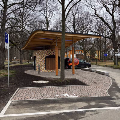 Trinkbrunnen am Empfangspavillon im Küchwald