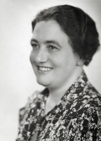 Dina Strauß, 1936