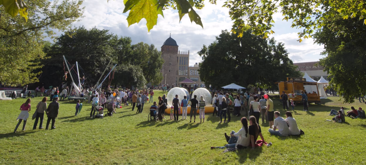 Familienfest im Stadthallenpark
