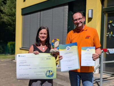Presentation of the prize by Mr Häfner from the ASR