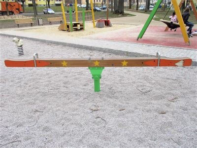 Rosenplatz Wippe