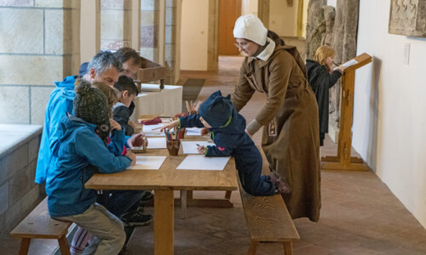 Familienführung: Familienführung im Schloßbergmuseum