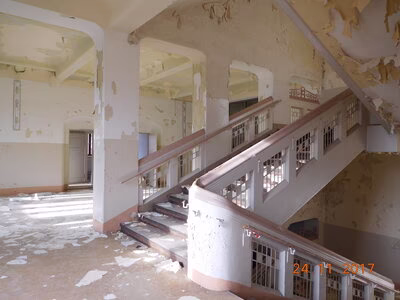 Kapplerschulen - Möbiusbau Treppenhaus - 2017
