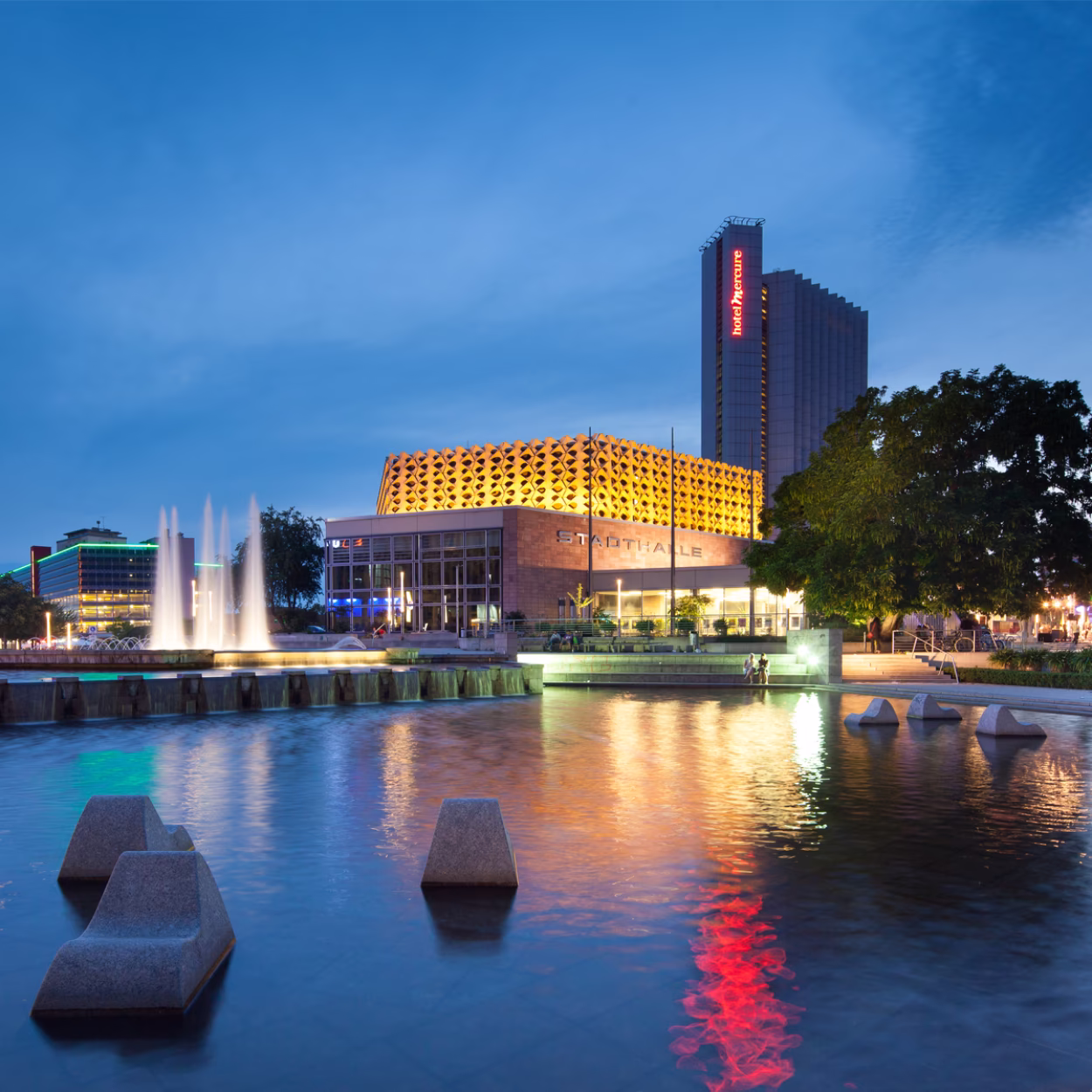Der Stadthallenpark im Herzen der Stadt
