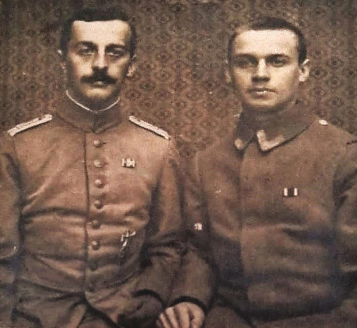 Die Brüder Richard und Walter Stopp (re.) kämpften im Ersten Weltkrieg. Aufgrund seiner psychischen Erkrankung wurde Walter Stopp 1940 in Pirna-Sonnenstein ermordet.